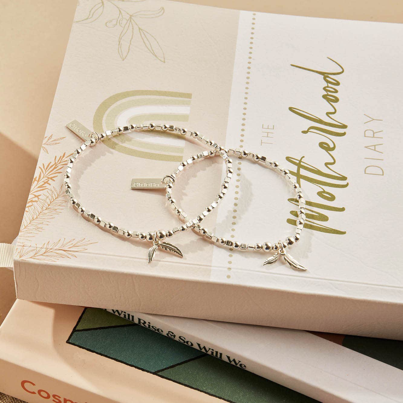 Children's Mini Cube Double Feather Bracelet - Image 2