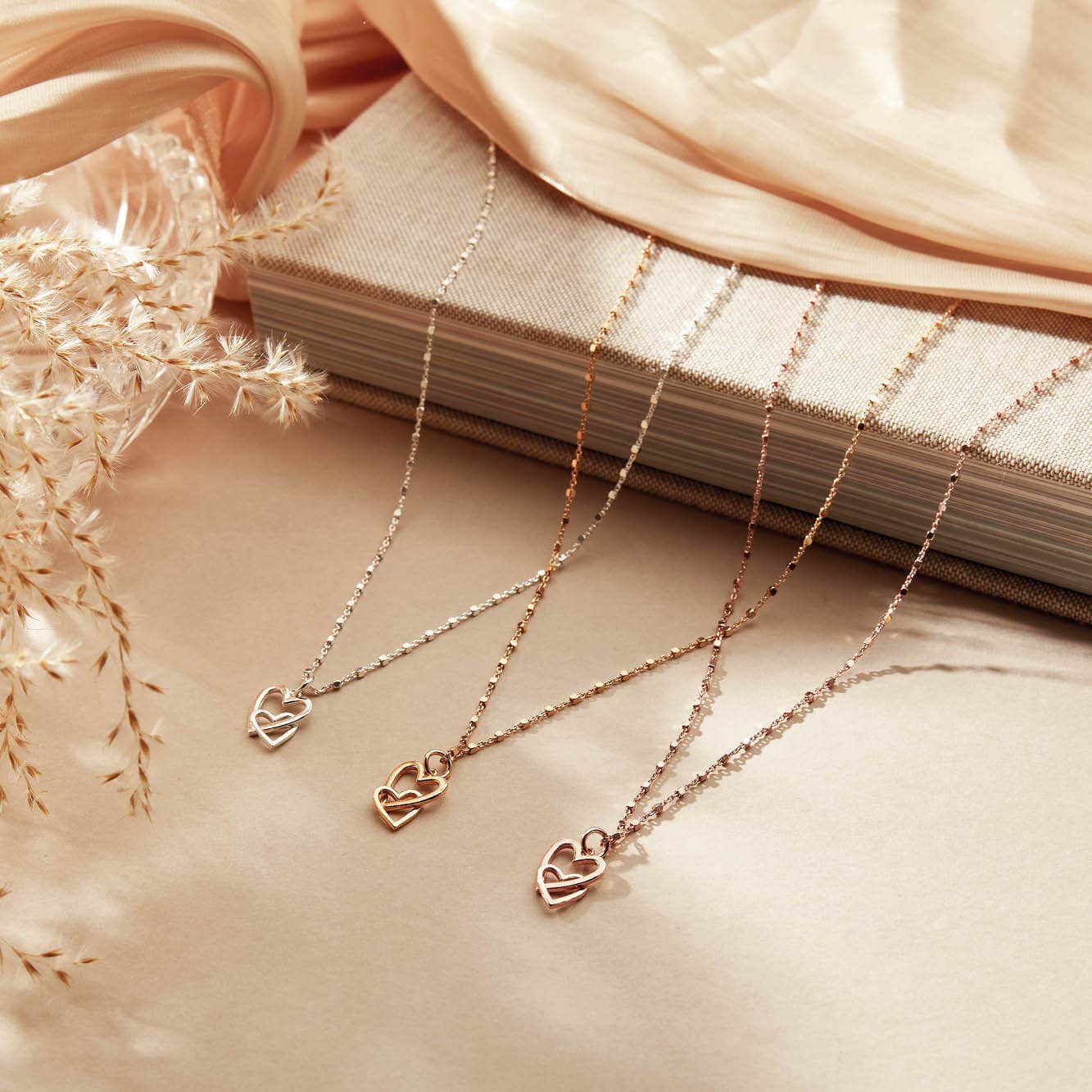 Delicate Cube Chain Interlocking Love Heart Necklace - Image 9