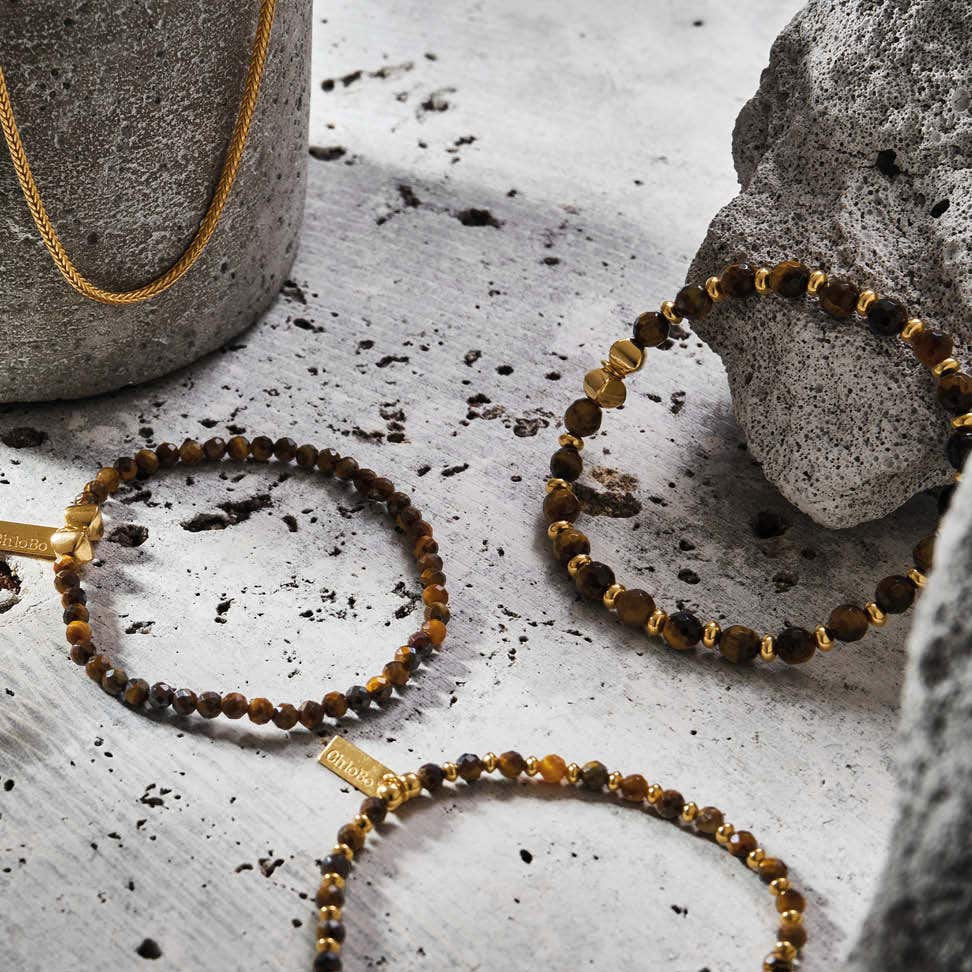 Men's Gold Tiger's Eye Slim Round Bracelet - Image 4